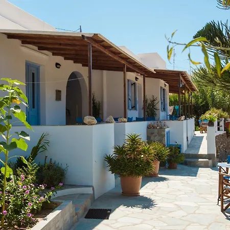 Katerina Mparou Apollonia (Sifnos)