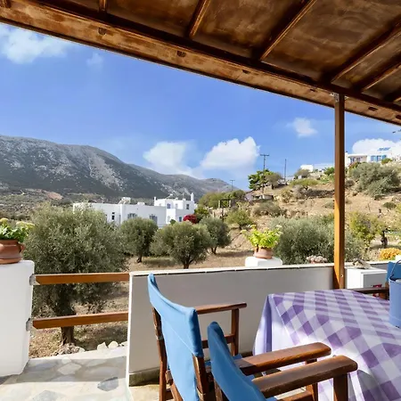 Katerina Mparou Apollonia (Sifnos)