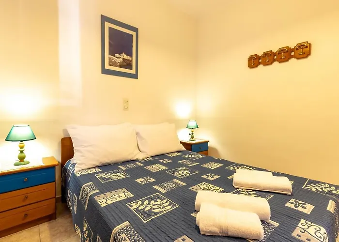 아파트 Katerina Mparou *